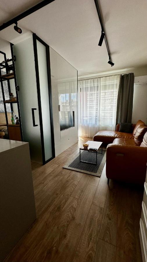 Lux Radnica Appartment Center- Free Parking โกชิเซ ภายนอก รูปภาพ