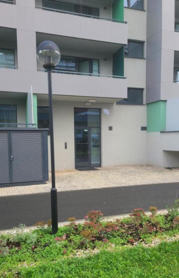 Lux Radnica Appartment Center- Free Parking โกชิเซ ภายนอก รูปภาพ